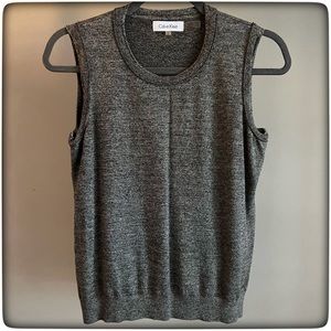 SALE ☘️ CALVIN KLEIN heather gray crew neck sleeveless shell sweater top